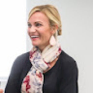 Meet your Posher, Julia